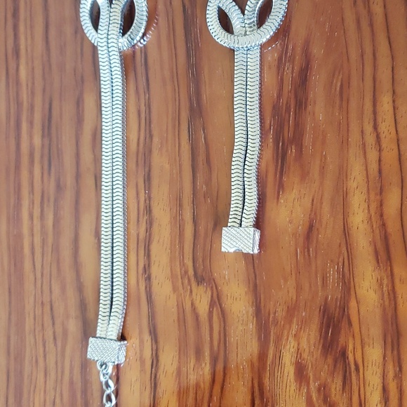 Vintage Castlecliff Beautiful Silver Necklace and Bracelet Set.  - Picture 8 of 14